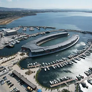 Отель Crowne Plaza - Tuzla Viaport Marina By Ihg, Стамбул